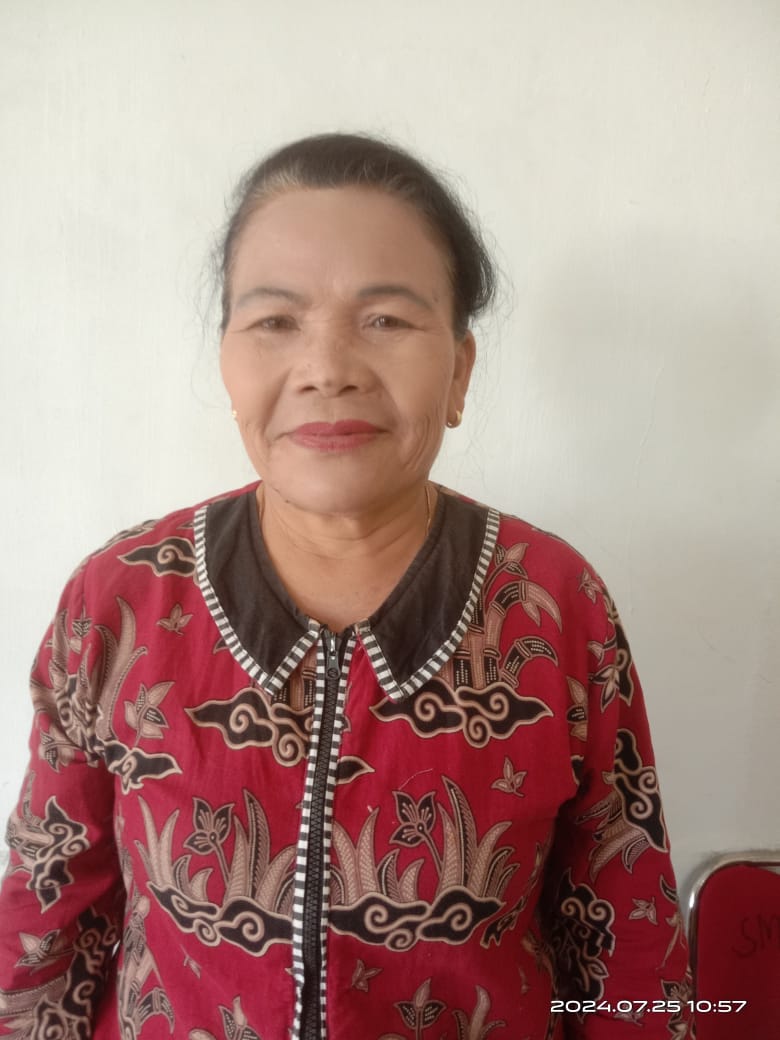 <center><br>Rustika Girsang, S.Pd</center>